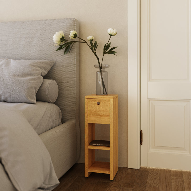 Table de chevet étroite de 7,9 po de largeur avec 1 tiroir et 2 tablettes Vihafa, table de chevet en bois pour la chambre à coucher, table de bout de rangement avec casier ouvert pour le bureau et les petits espaces, assemblage facile (naturel)