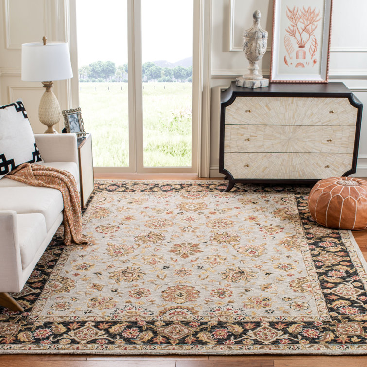 Hollander Hand-Hooked Wool Ivory Area Rug
