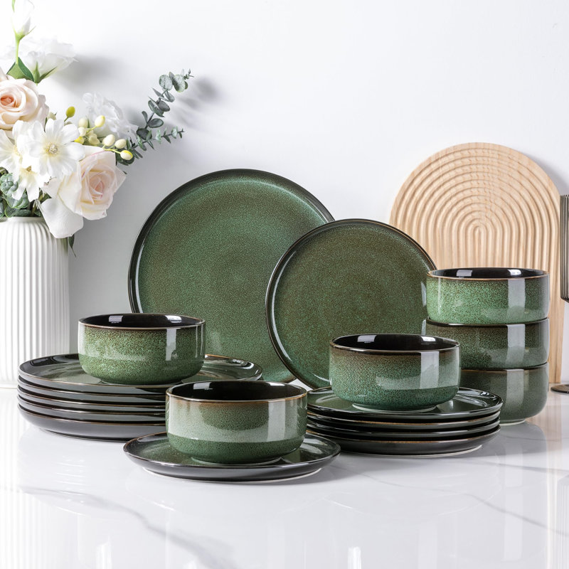 Rigoverto Stoneware Dinnerware Set 3 Piece - Service for 6, Green