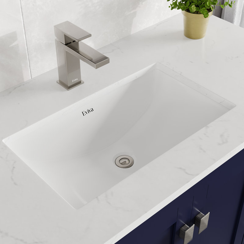 London Meuble-lavabo simple bleu avec comptoir en quartz de Carrare et lavabo encastré en porcelaine