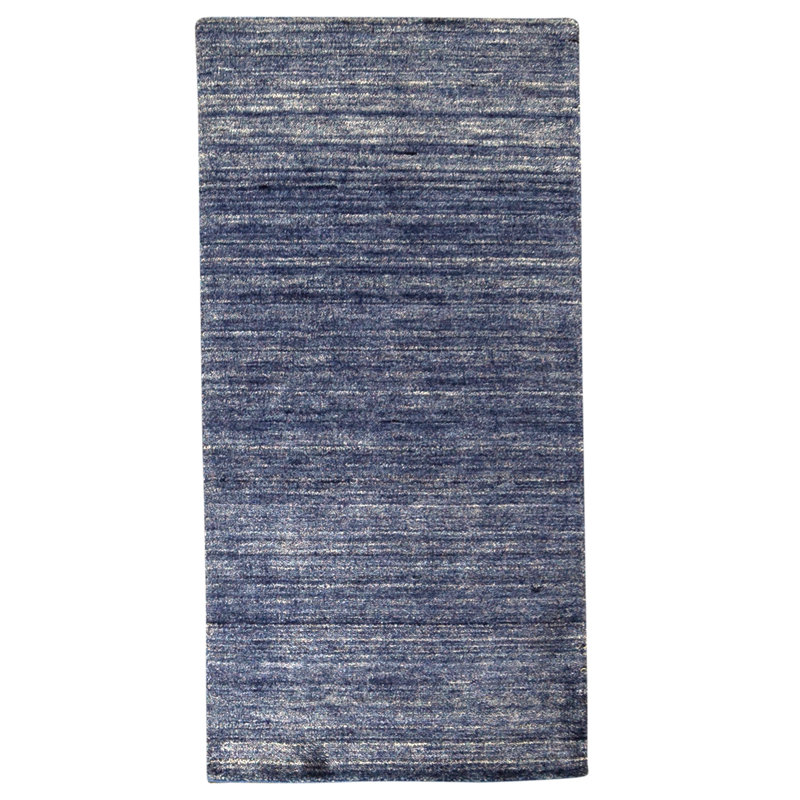 Tapis bleu foncé noué à la main de haute qualité