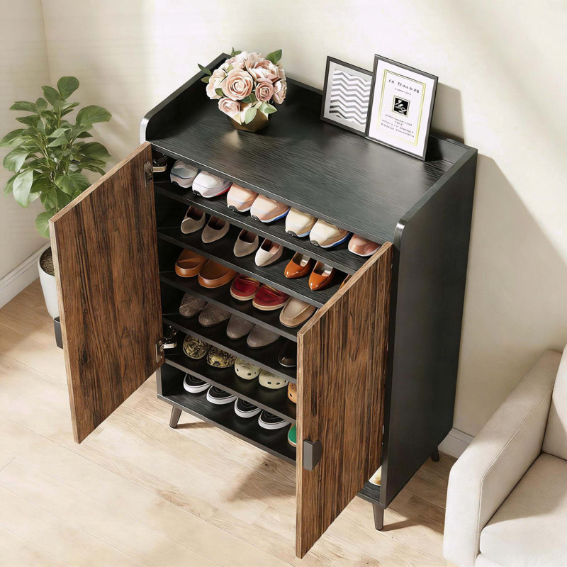 Armoire à chaussures rustique à 7 niveaux avec tablettes réglables et détails métalliques, Noir / brun rustique