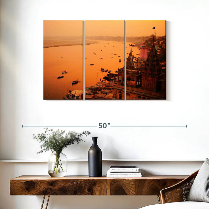 Sebbie Hazy Varanasi Sunset, H 24 po x l 38 po
