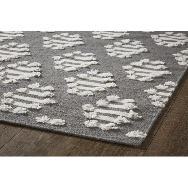 Rachell Moroccan Area Rug in Grey, Rectangle 5' x 7'
