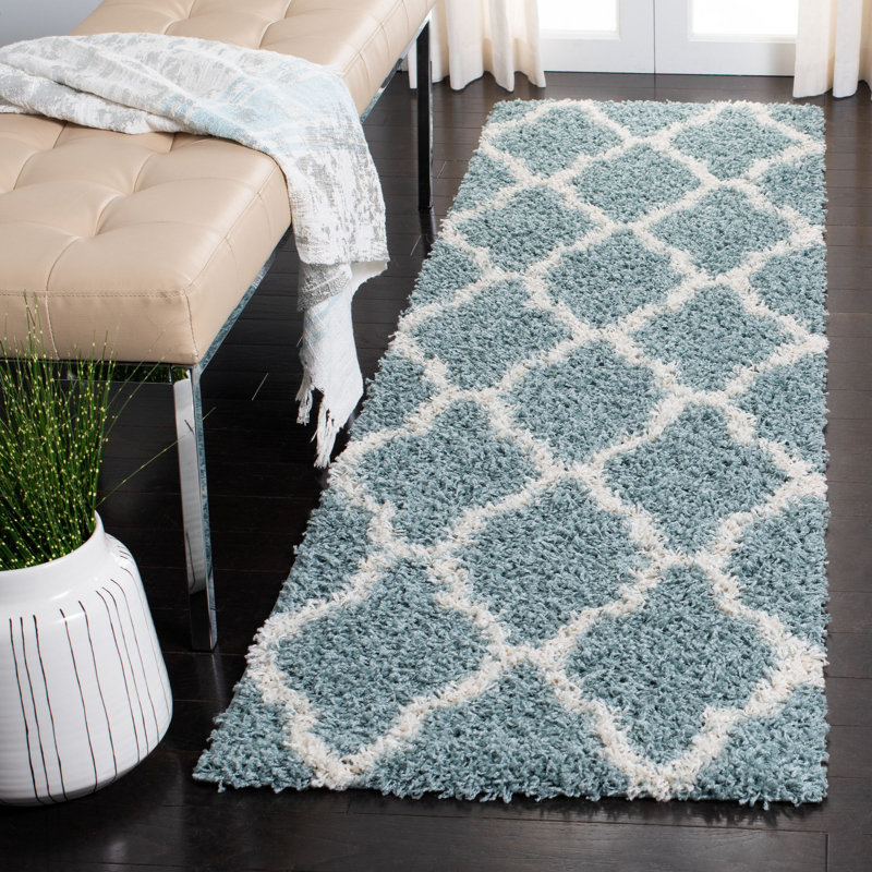 Alonnah Polypropylene Seafoam/Ivory Area Rug, Runner 2'3" x 8'