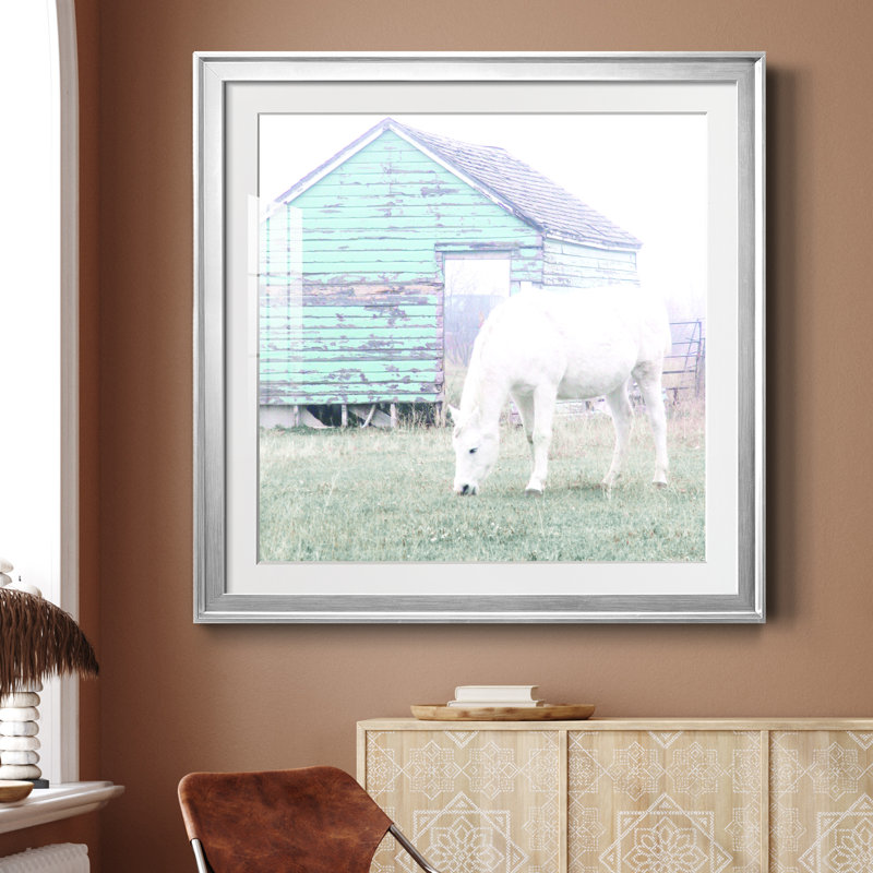 High High Horse II - impression encadrée sur papier, Encadrement argenté, H 26,5 po x l 26,5 po x P 1,5 po