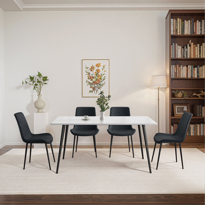 Chaise en polyuréthane avec pieds en métal, 4