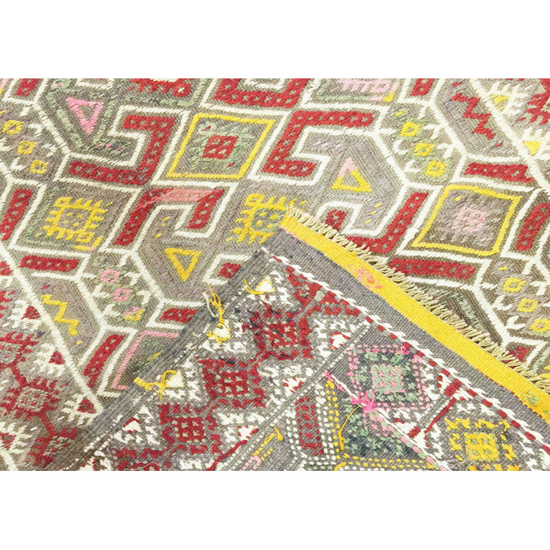 Tapis unique en laine noué à la main des années 1960 de 2 pi 11 po x 4 pi 4 po en rouge / vert / jaune