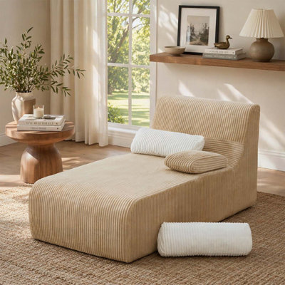 Modern Chaise Lounge with Customizable Modular Design and Ergonomic Support