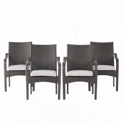 Chaise empilable d'extérieur en rotin PE