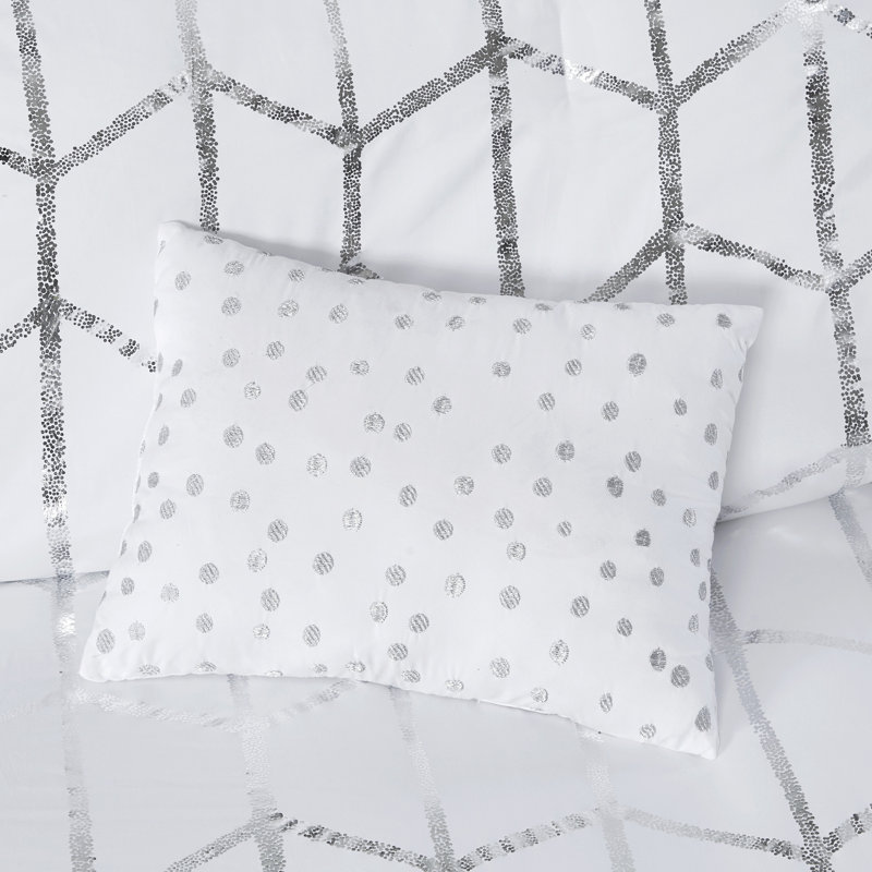 Twin White and Silver Microfiber Bedspread Set