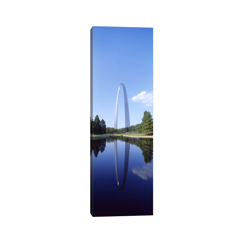 St Louis MO - Wrapped Canvas Print, 152.4 cm H x 50.8 cm W x 1.91 cm D