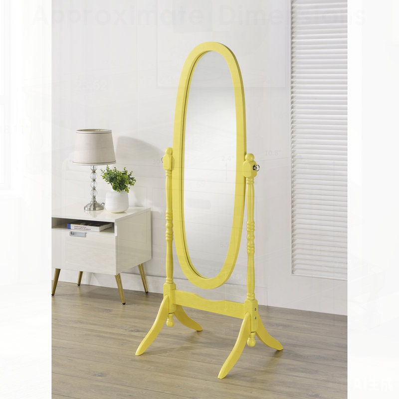 Miroir de plancher traditionnel en bois de style reine Anna, parfait pour les reflets pleine longueur et le décor élégant des pièces.