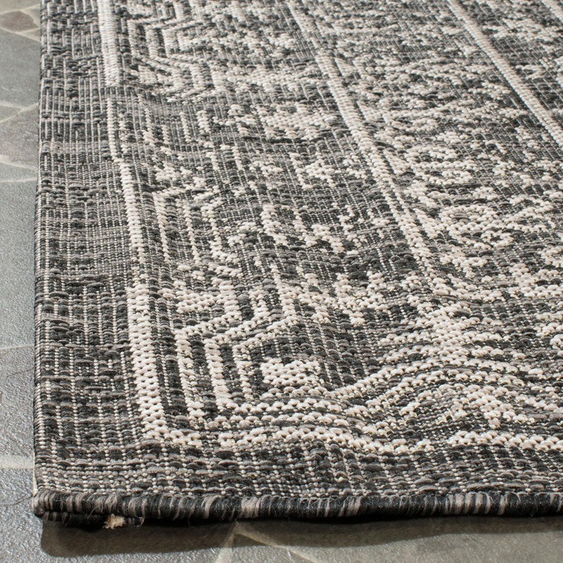 Mccoy Hooked Black/Beige Indoor/Outdoor Rug, Rectangle 201 x 290 cm