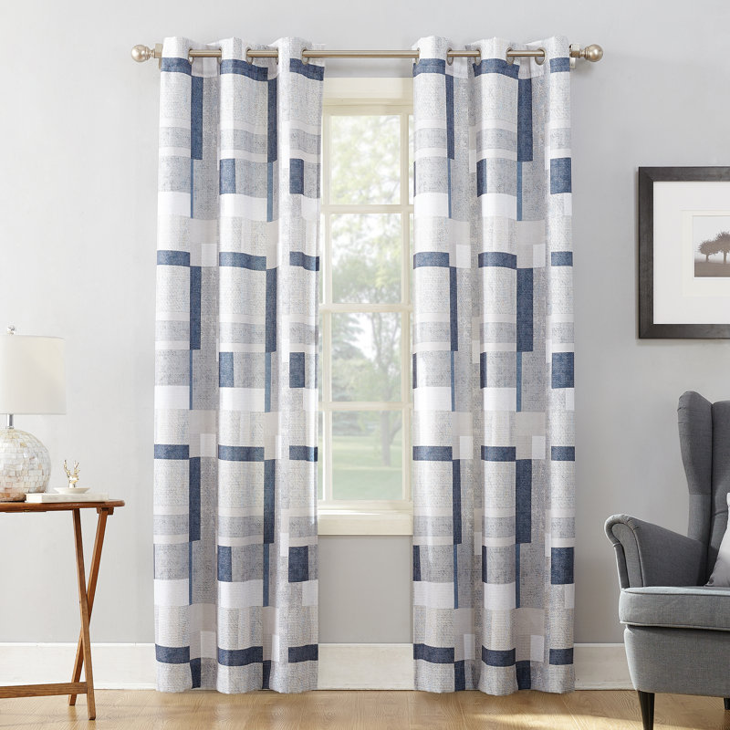 Panneau de rideau semi-transparent à œillets à motif de blocs géométriques Kitson Blockade, l 40 po x L 84 po