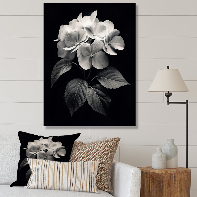 Hortensia noir et blanc III - impression, Toile tendue, H 32 po x l 24 po x P 1 po