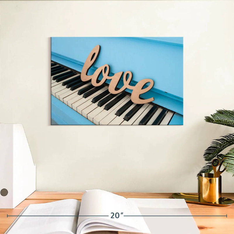 Abarca Love On Piano, H 8 po x l 12 po
