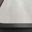 Table basse gigogne Mid-Century moderne, plateau en faux travertin avec finition noyer, table extensible, table principale