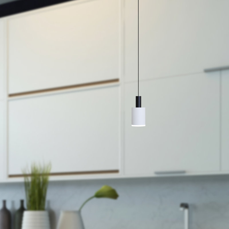 Essoura 1 - Light Single Pendant, Black/White