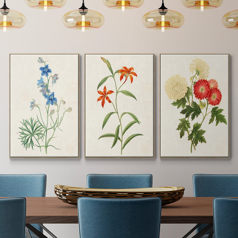 Fleurs des saisons I, reproduction encadrée sur toile 3 pièces, H 24 po x l 48 po x P 2 po, Naturel