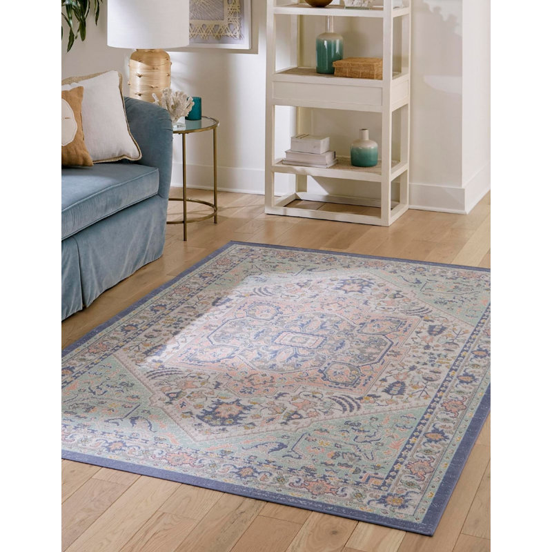 Denena Oriental Indoor Rug, Oval 3' x 5'3"