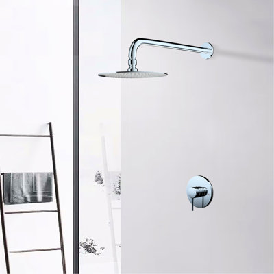 Robinet de douche mural en laiton brillant avec robinet - Conçu pour un bain et une douche luxueux et resplendissants, pour des moments inoubliables.