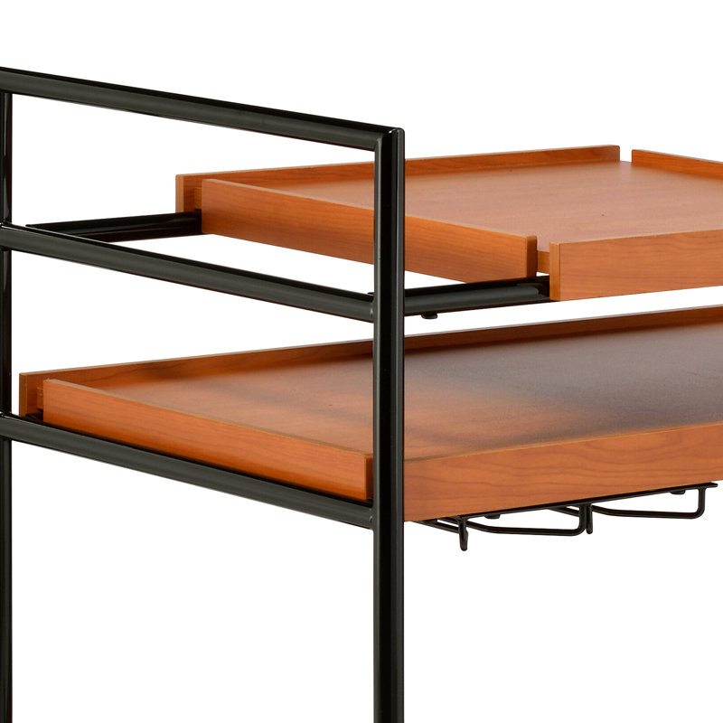 Chariot de service avec finition en chêne miel et accents noirs, éléments en bois réglables, 3 compartiments ouverts pour le rangement, 4 mobilité, structure en métal, salle à manger