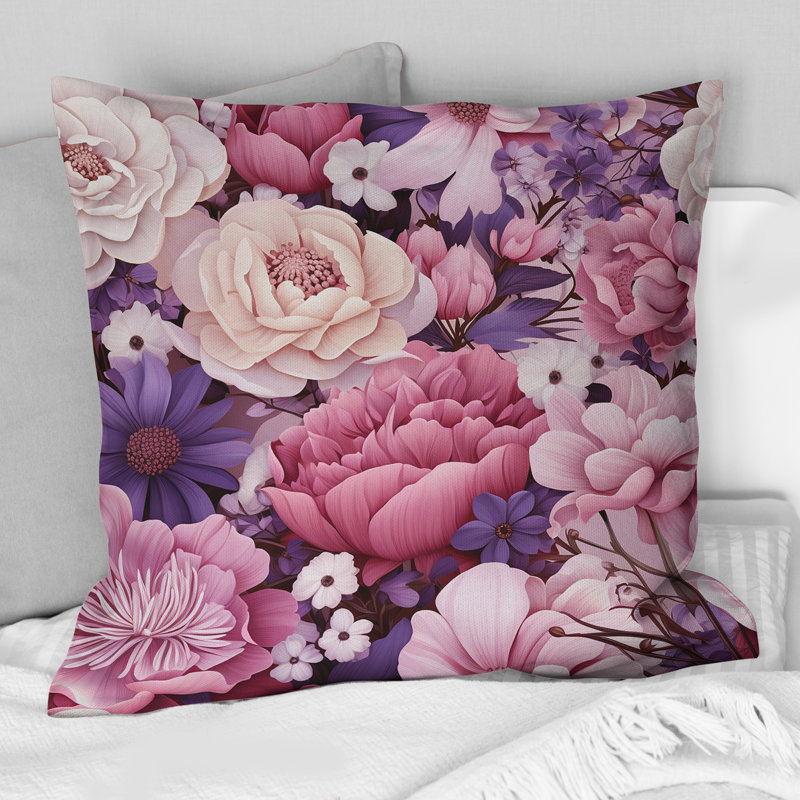 Coussin décoratif imprimé floral printanier fleurs mauves, H 16 po x l 16 po