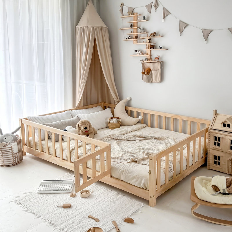 Lit sur pied Brizo Montessori avec clôture, sécuritaire et élégant, Naturel