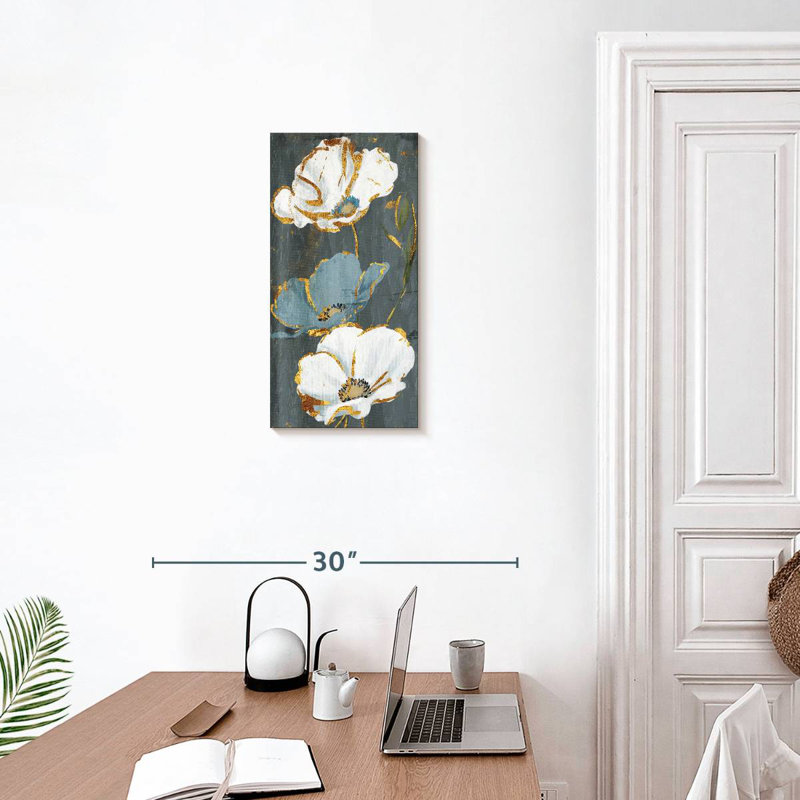 Mate Harnek Three Flower Gold Accents, H 24 po x l 12 po