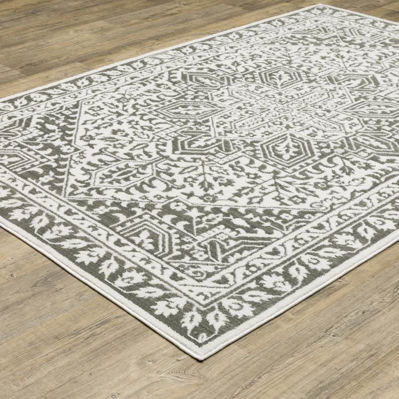 Oriental Indoor Rug, Rectangle 6'7" x 9'6"