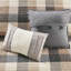 Courtepointe neutre à motif de chevrons double / grand, 6 pièces, style, coussins décoratifs, traitement neutre, double / grand, décor de chalet, tissu écossais imprimé Buffalo, coussins cousus à la main-120276155-120276154