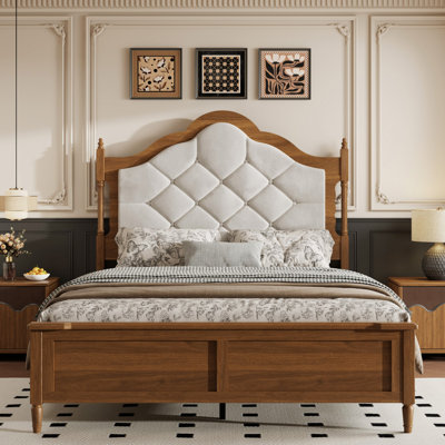 Cadre de lit grand lit en bois brun avec tête de lit tapissier, pied de lit à panneau, lit plateforme Mid-Century rétro