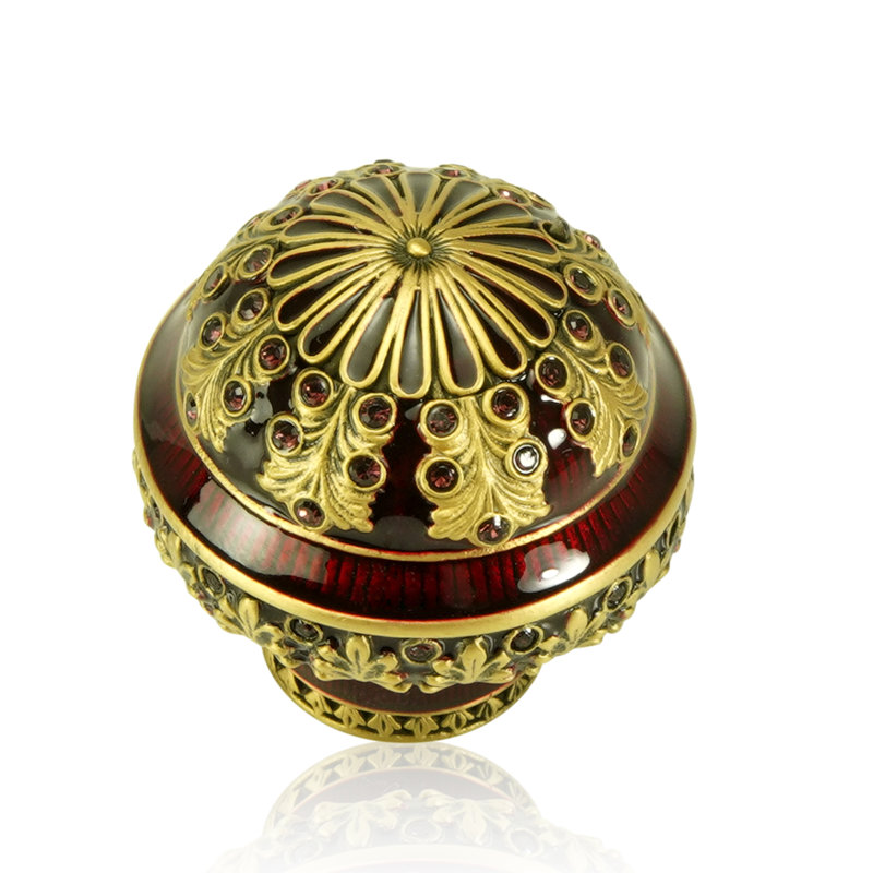 WELLINGTON KNOB; GARNET WITH BURGUNDY CRYSTAL MUSEUM GOLD FINISH, Gold