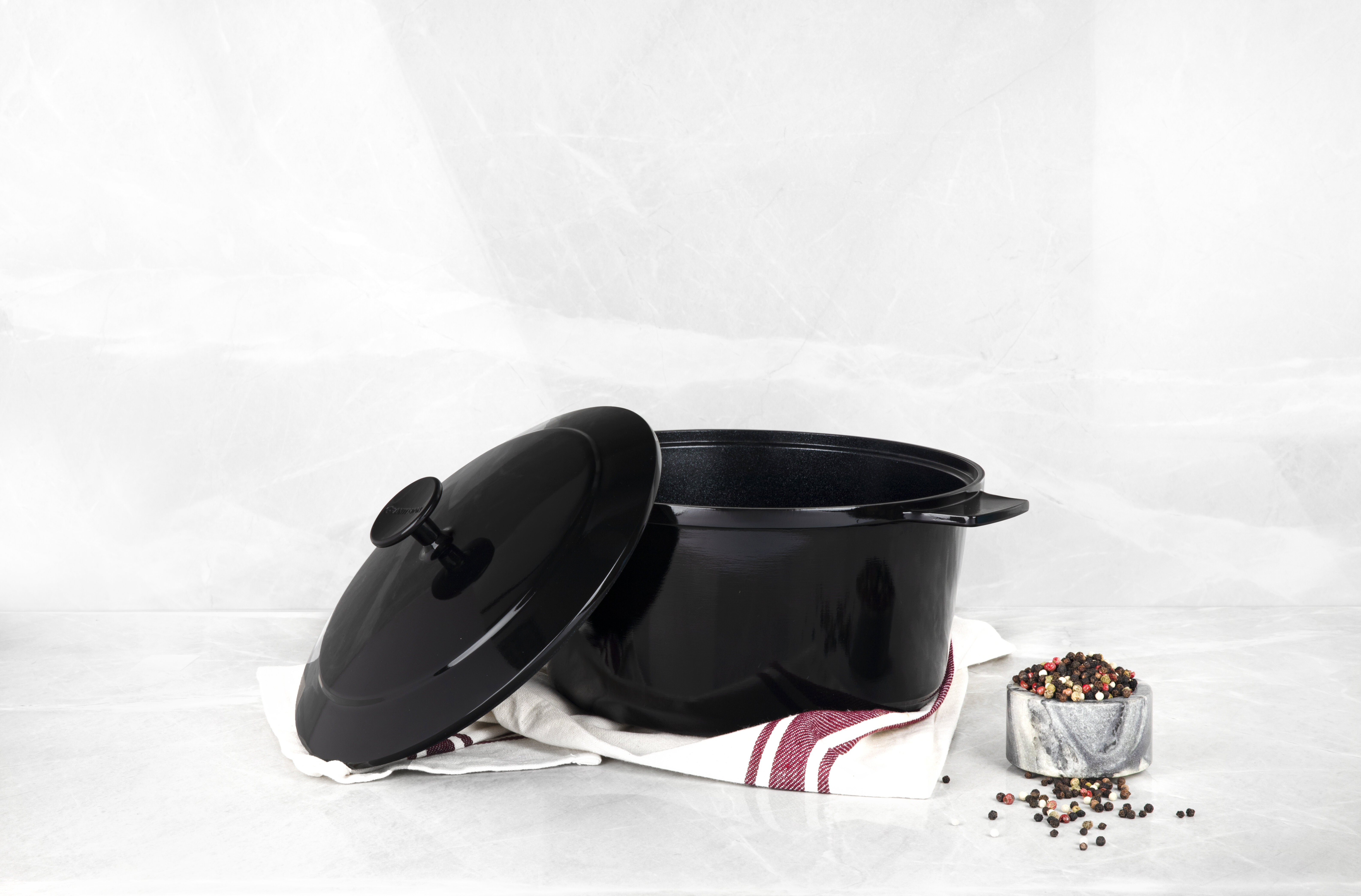 Cuisinart Black Heather & Black Oven Mitt & Pot Holder
