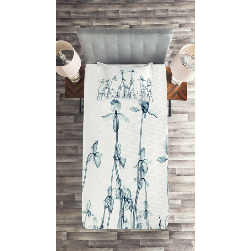 Twin White Quilted Bedspread Set with Floral Design