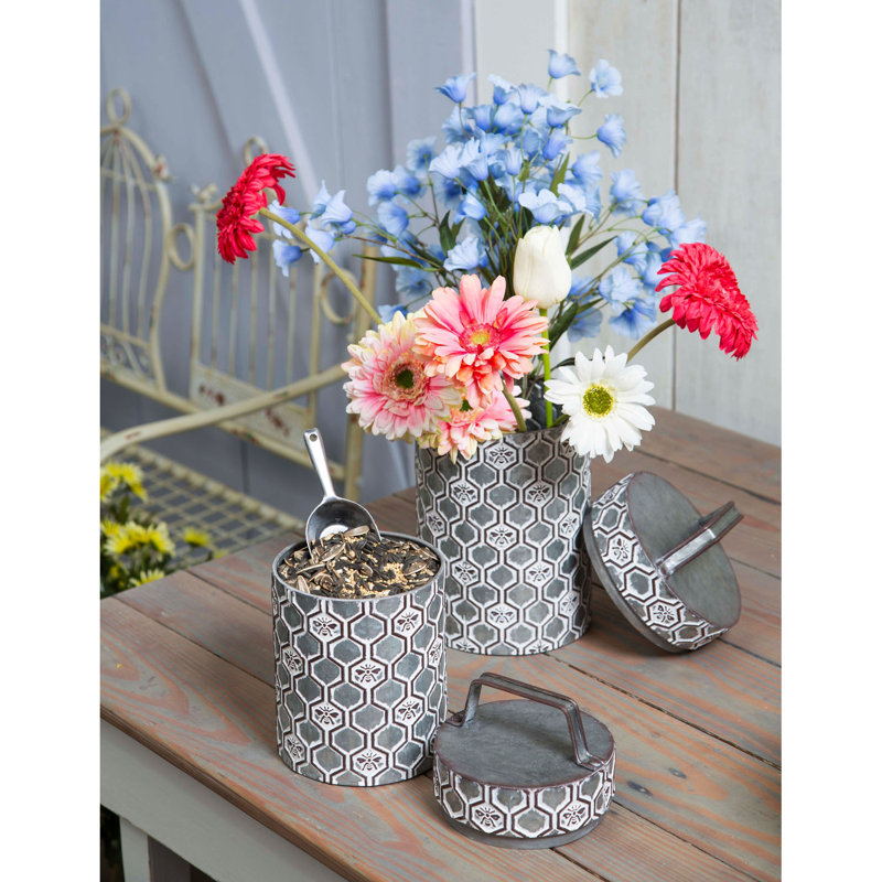 Gracie Oaks Decorative Bin