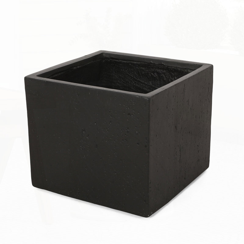 MGO L22 Planter Box, Black