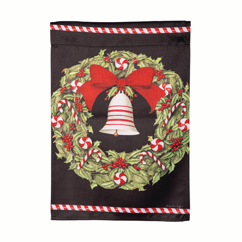 Cloche de Noël et couronne de jardin