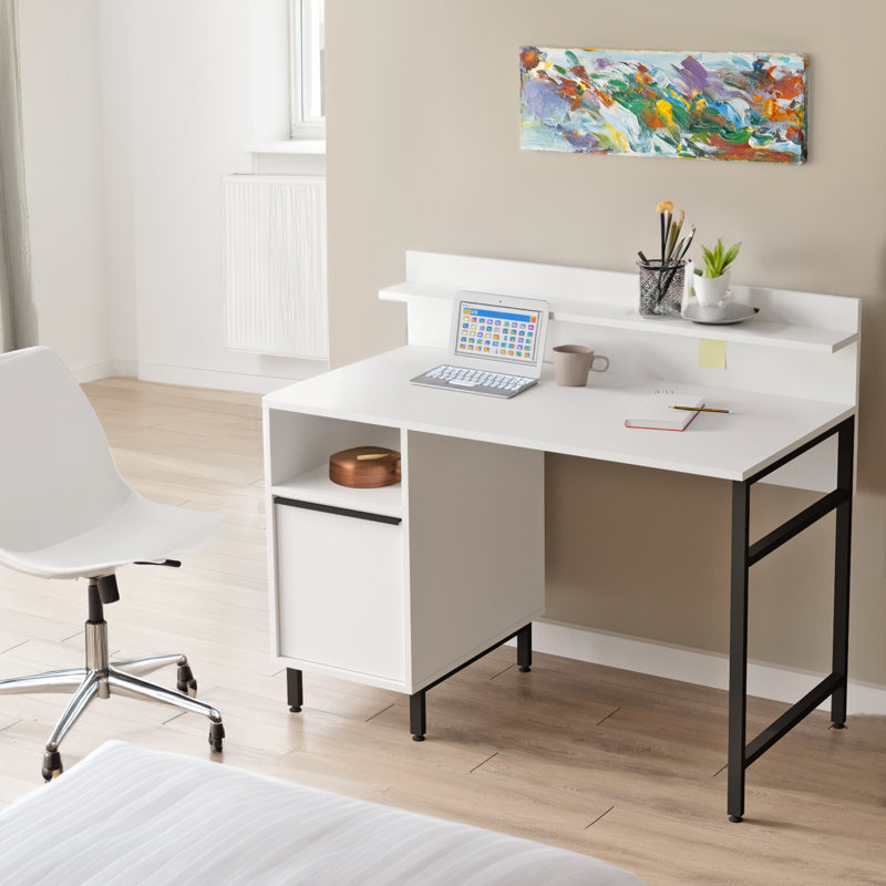 Runda Computer Desk