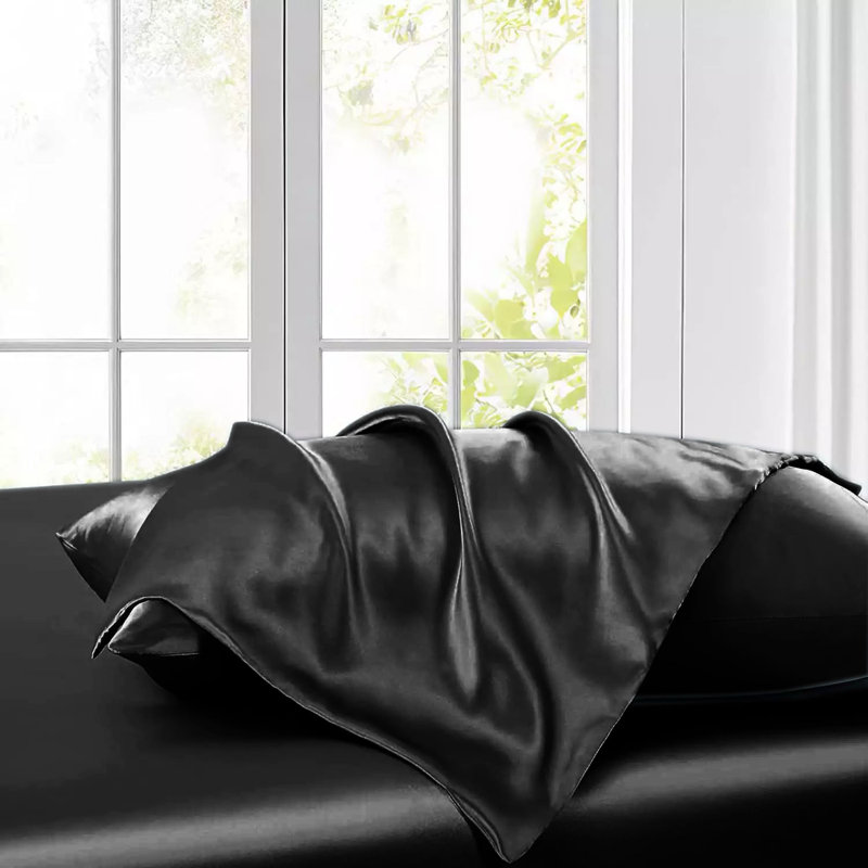 Ensemble de draps 4 pièces en satin doux et soyeux, Noir, Ensemble de draps pour grand lit avec 2 taies d'or