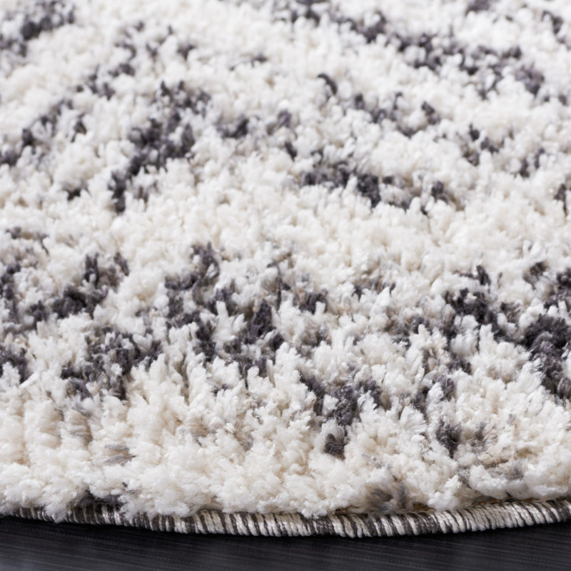 Hasiel Performance Geometric Rug, Round 6'7"