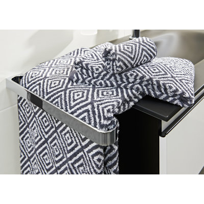 Francesca Cotton Midweight Jacquard Fingertip Towel