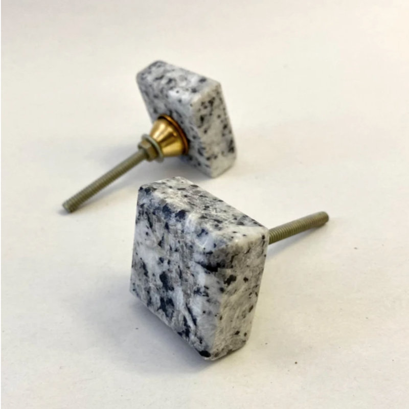 Munk 35mm Square Knob