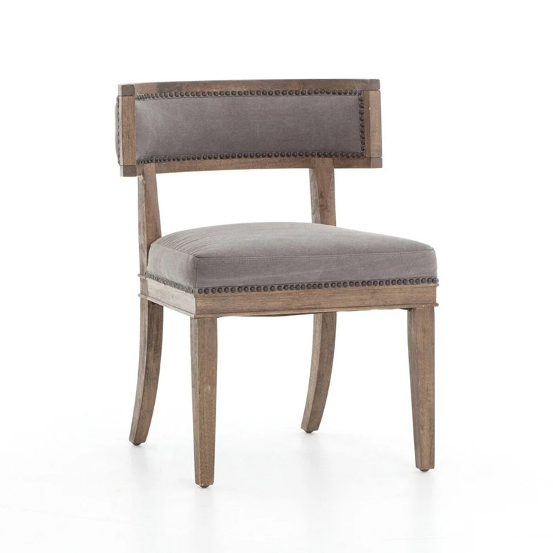 Chaise Allyssah