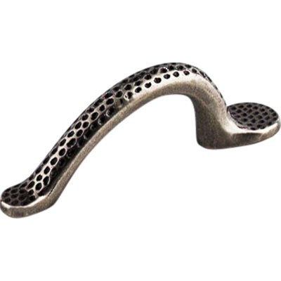 Warwick Vertical Latch 2 1/2" Center to Center Novelty Pull