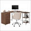 Bureau en L avec rangement Techni Mobili, combinant charme rustique et fonctionnalité moderne pour des espaces de travail efficaces