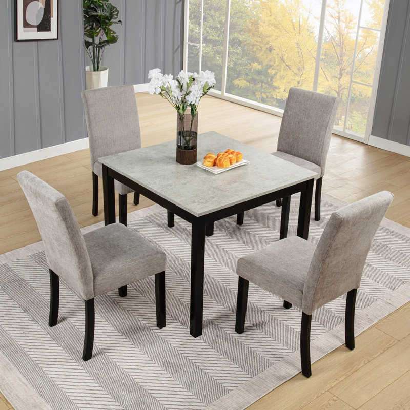 Ensemble de salle à manger 5 pièces avec table et 4 chaises rembourrées