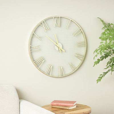 Horloge murale en métal Ozren