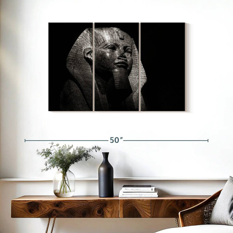 Brampt Closeup Black Sphinx, 24" H x 38" W